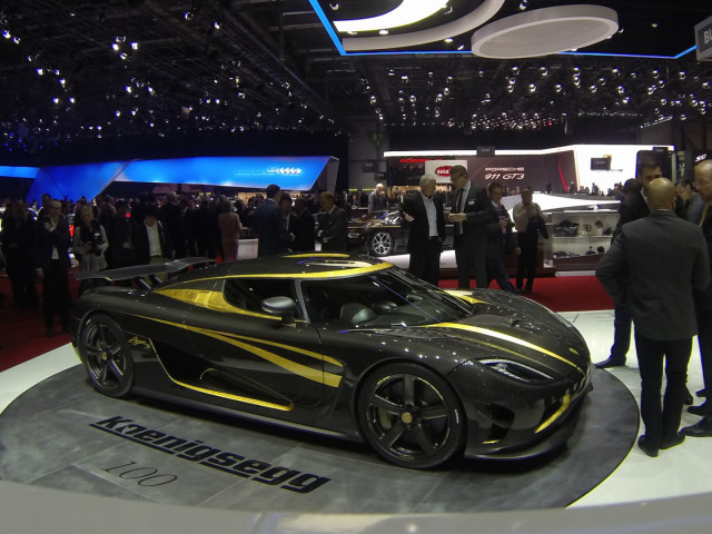 Koenigsegg Agera S Hundra фото
